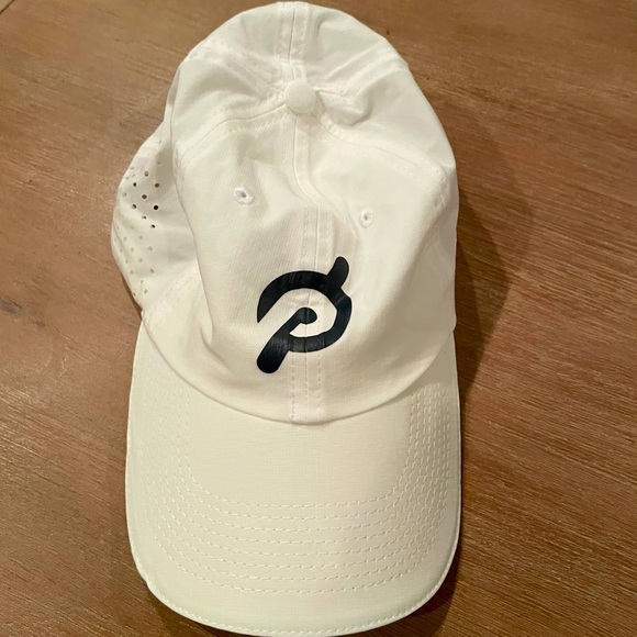 Peloton Accessories - PELOTON| hat 2020| BNWT